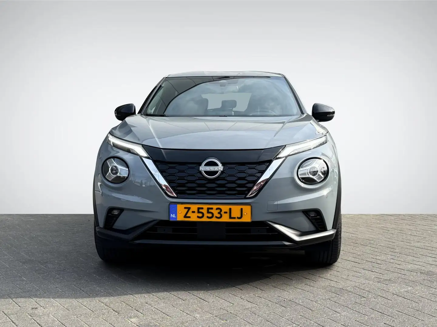 Nissan Juke 1.6 Hybrid N-Connecta Parking Pack Gris - 2