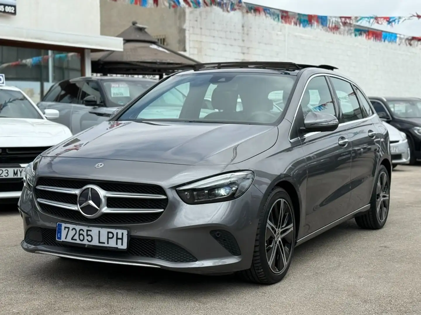 Mercedes-Benz B 220 d Gris - 1