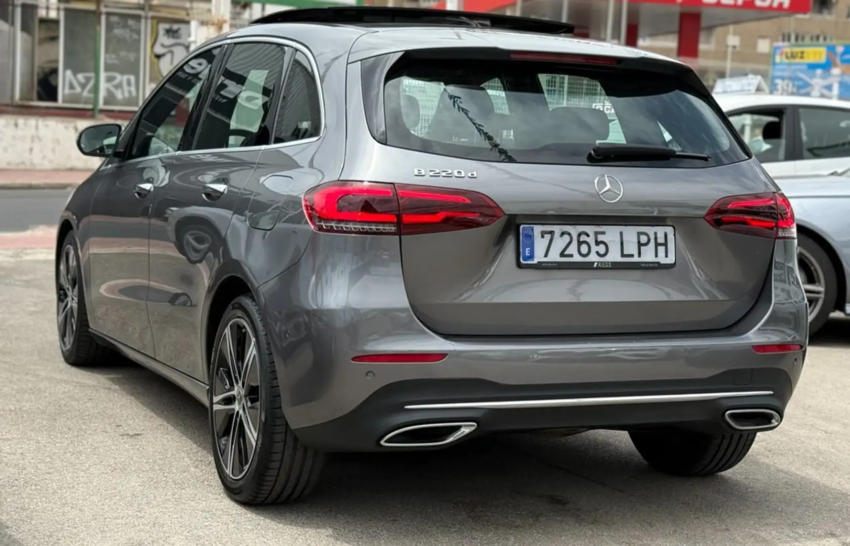 Mercedes-Benz B 220 d Gris - 2