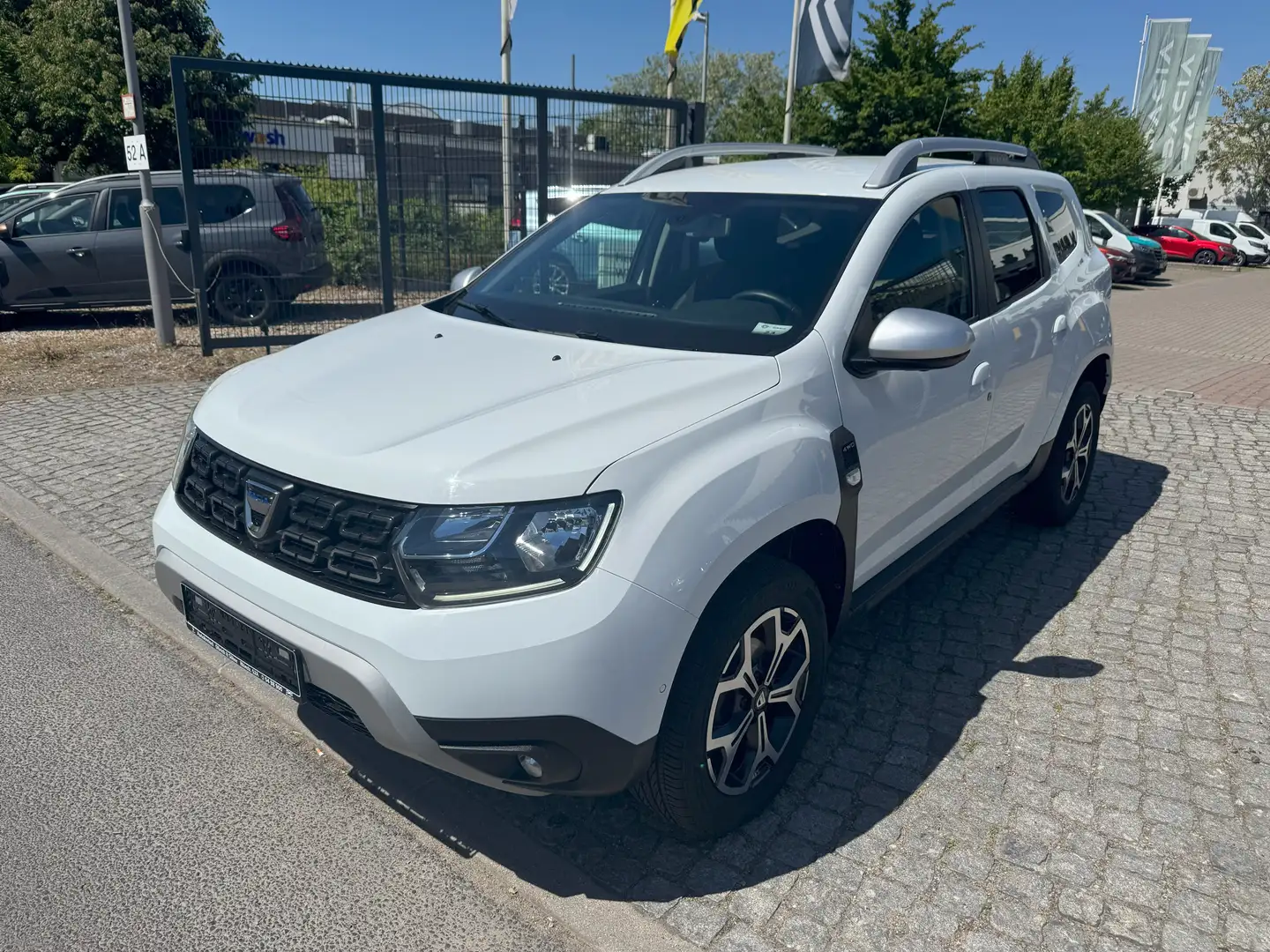 Dacia Duster TCe 125 4x4 Prestige Blanc - 2