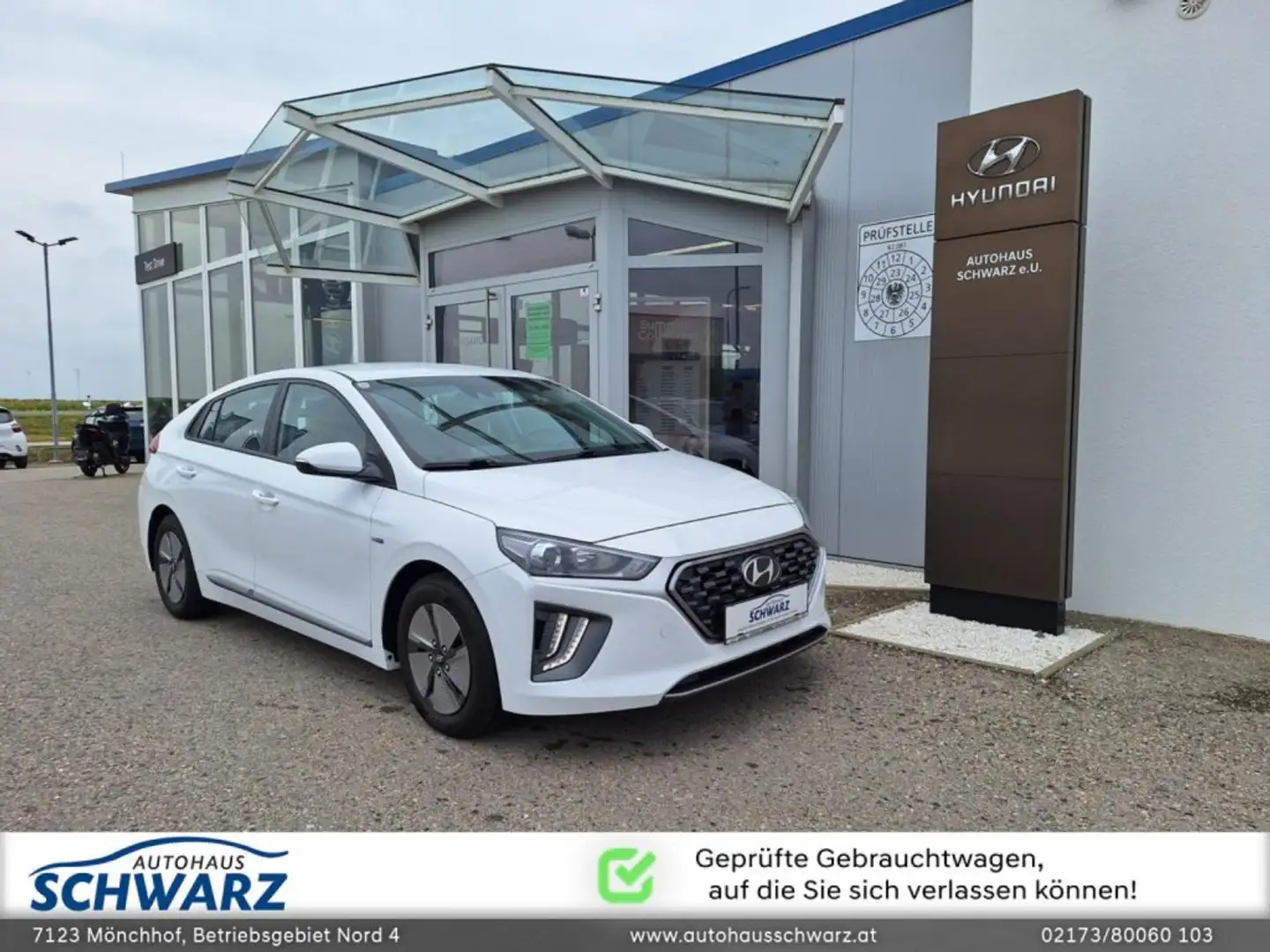 Hyundai IONIQ Entry 1,6 GDi HEV i0h30t Weiß - 1