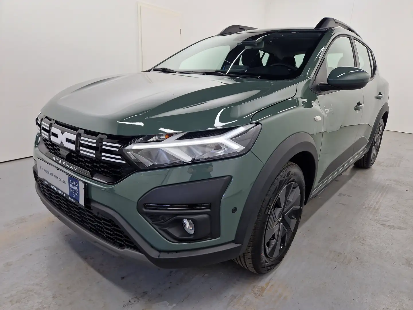 Dacia Sandero Stepway Expression TCe 90 CarPlay Grau - 1