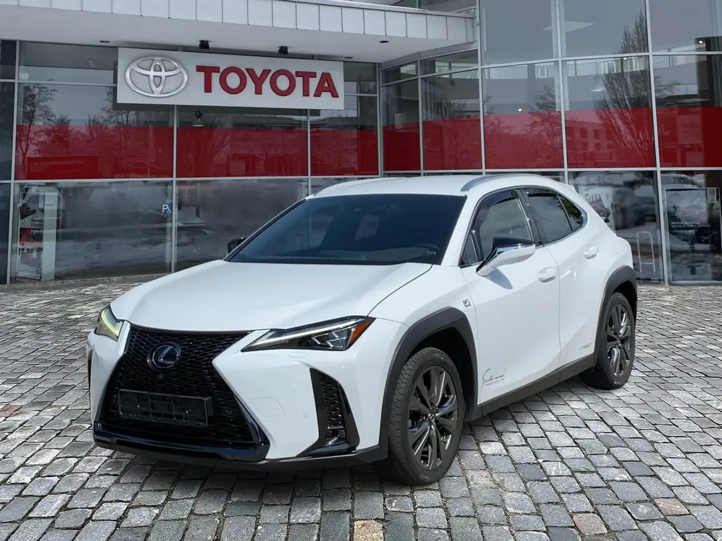 Lexus UX 250h UX 250 h 250h F Sport ACC FLA 360 SpurW Leder Wit - 1