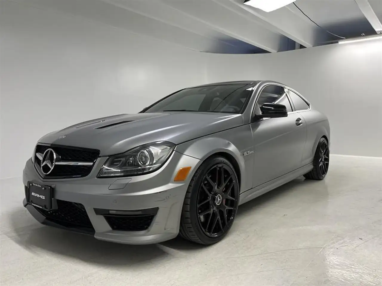 2015 Mercedes-Benz C-Class photo 2015 Mercedes-Benz C-Class