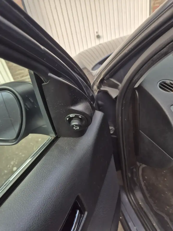 Ford Mondeo 2.0i Ghia Executive motorprobleem, foto 2
