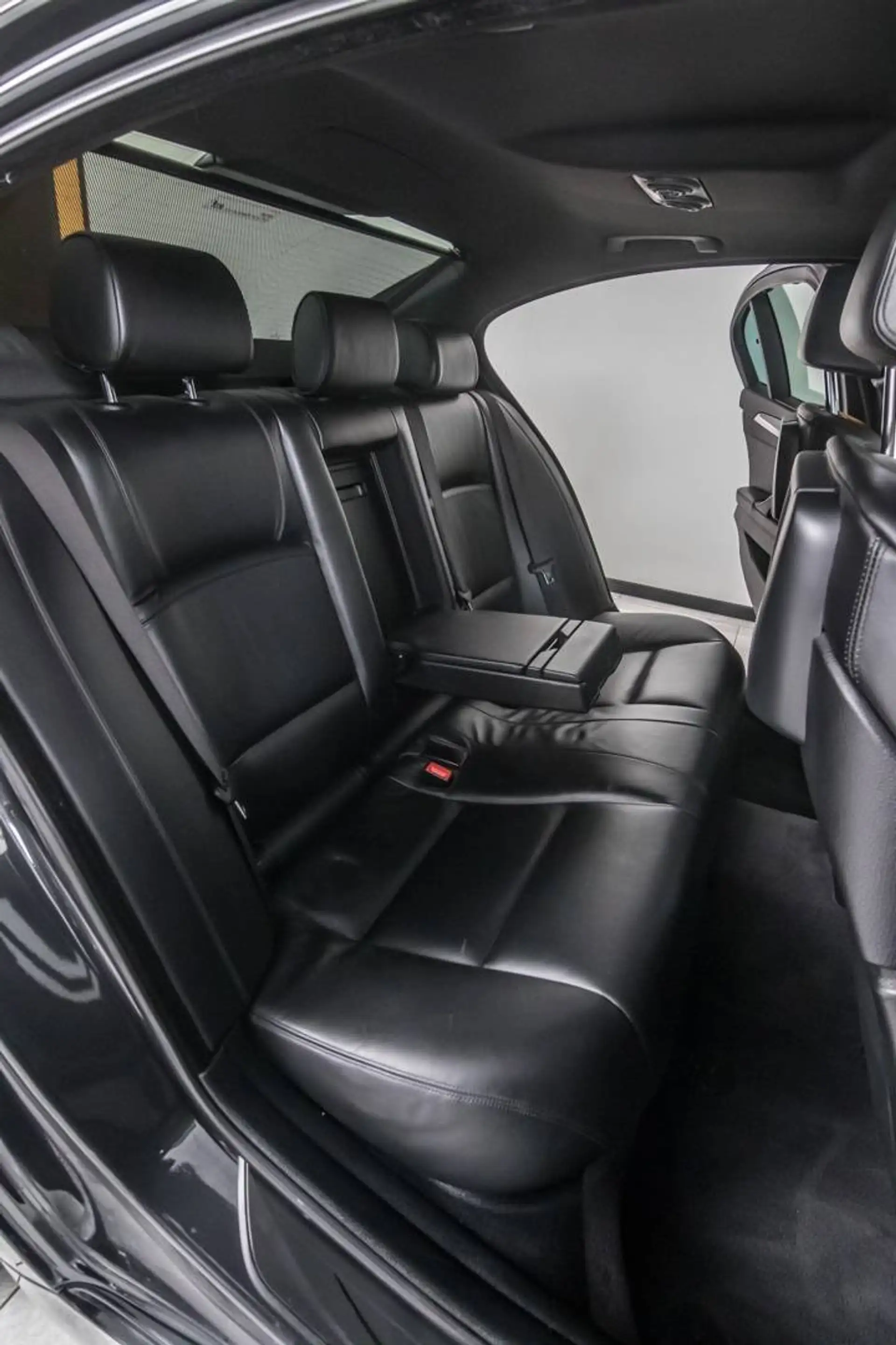 BMW 535 535i Pack Sport / Boite automatique — photo 13