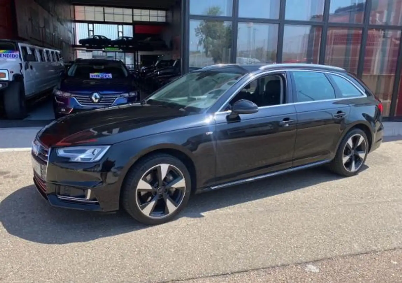 Audi A4 2.0TDI Sport ed. quattro S-T 140kW (4.75) Zwart - 1