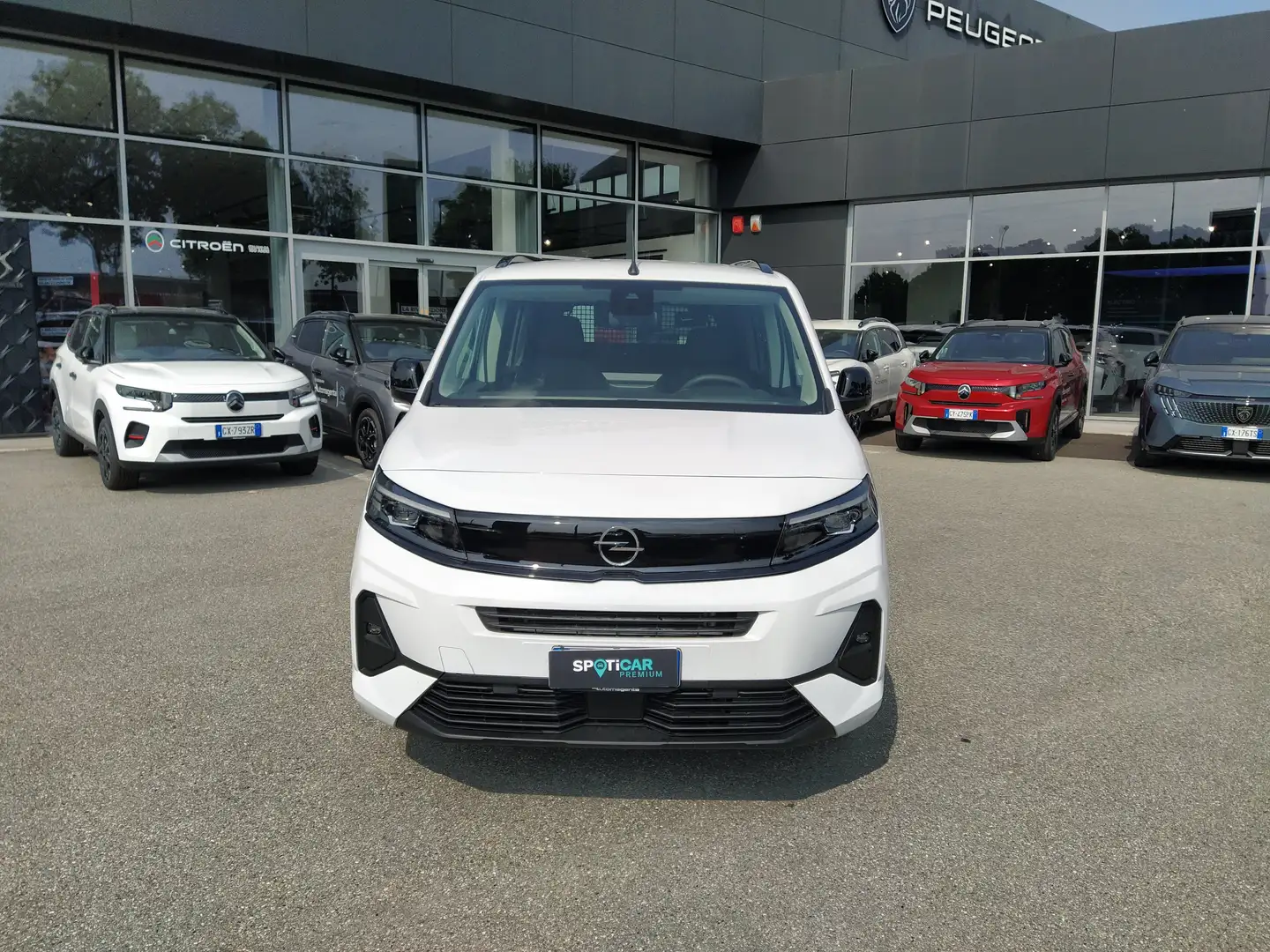 Opel Combo LIFE N1 1.5 Diesel 130cv EAT8 EDITION PLUS 5P KM0 Bianco - 2