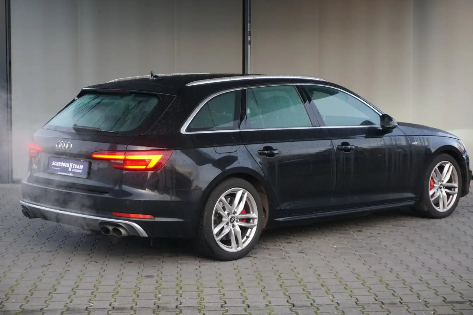 Audi S4 Avant 3.0 TFSI quattro Navi LED HUD RFK Schwarz - 2