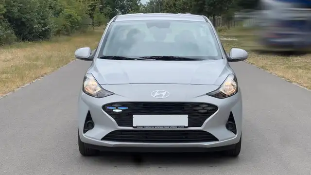 Hyundai I10 view 2