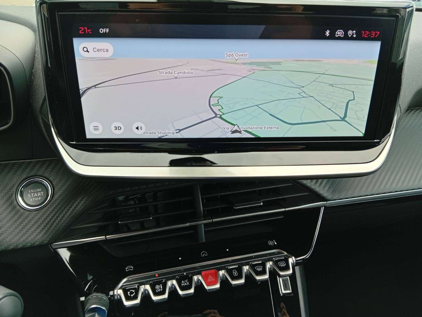 Peugeot 2008 - Immagine 10