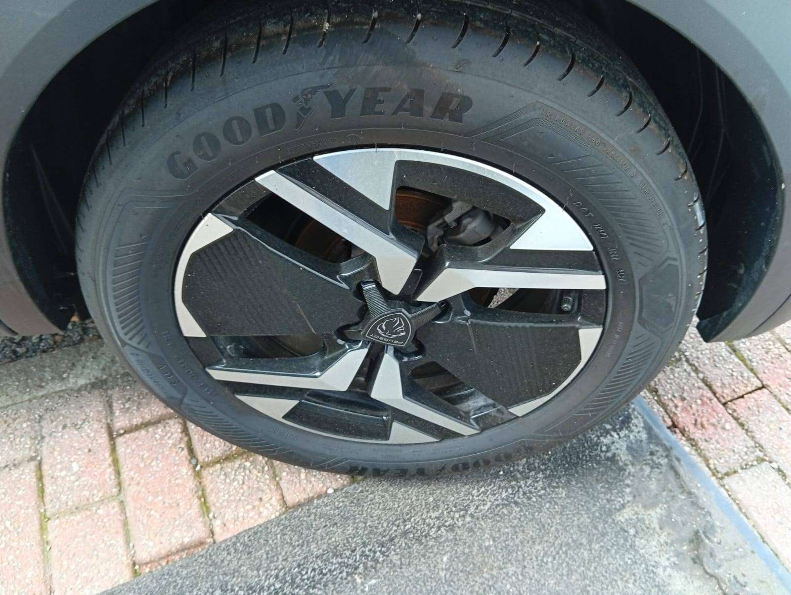 Peugeot 2008 - Immagine 17