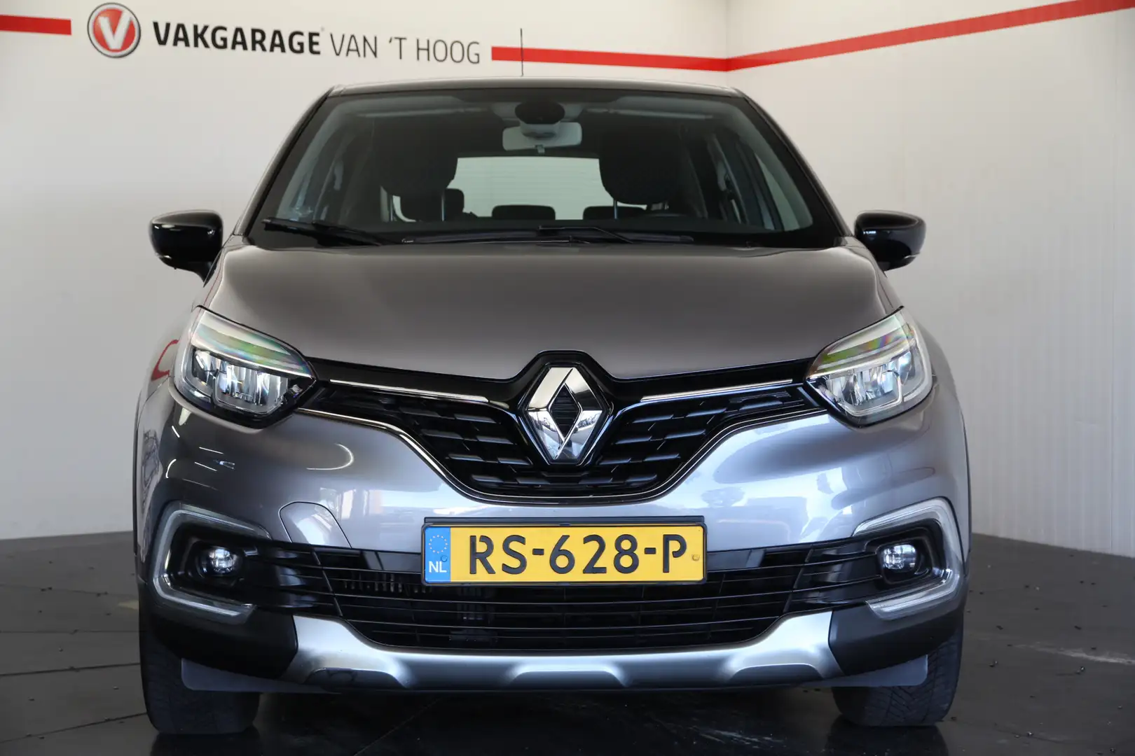 Renault Captur 0.9 TCe Intens,Navi,Cruise c,Lm velgen,Airco ecc Grijs - 2
