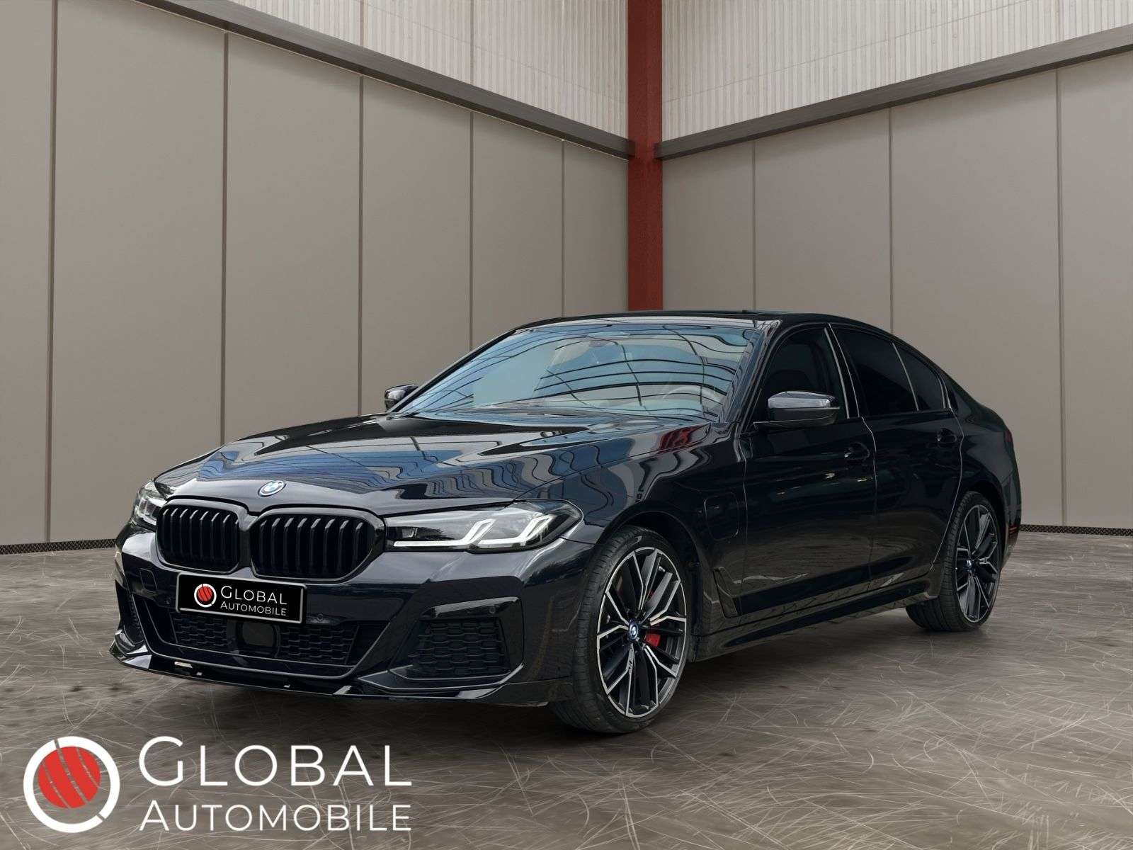 BMW 545