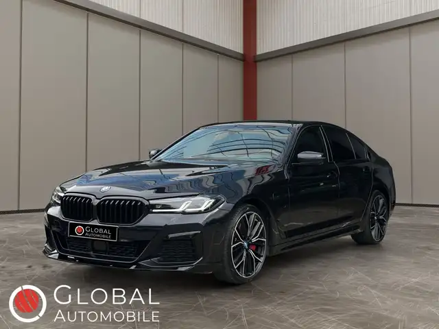 Bmw 545 e xDrive M Sport°ACC°H/K°PANO°MEM°LED°