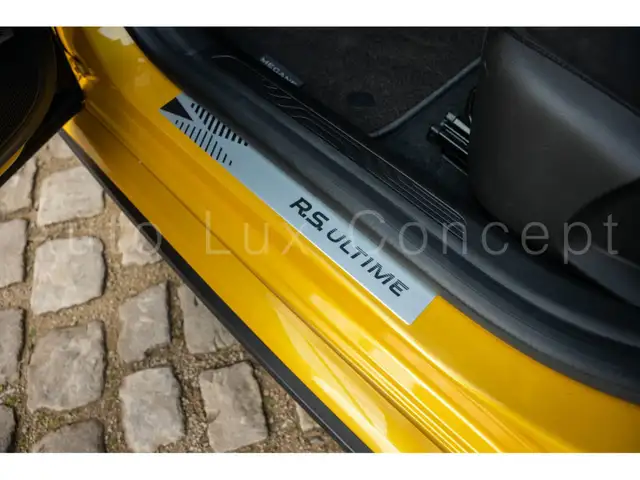 Renault Megane view 10