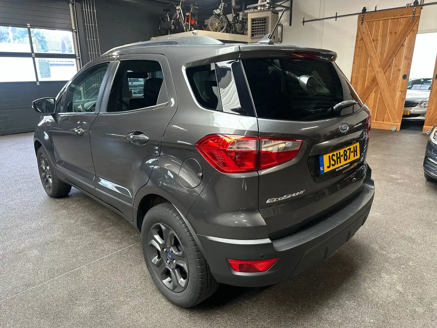 Ford EcoSport 1.0 EcoBoost Titanium *NAVIGATIE*PDC*LM-VELGEN*CLI Gris - 2