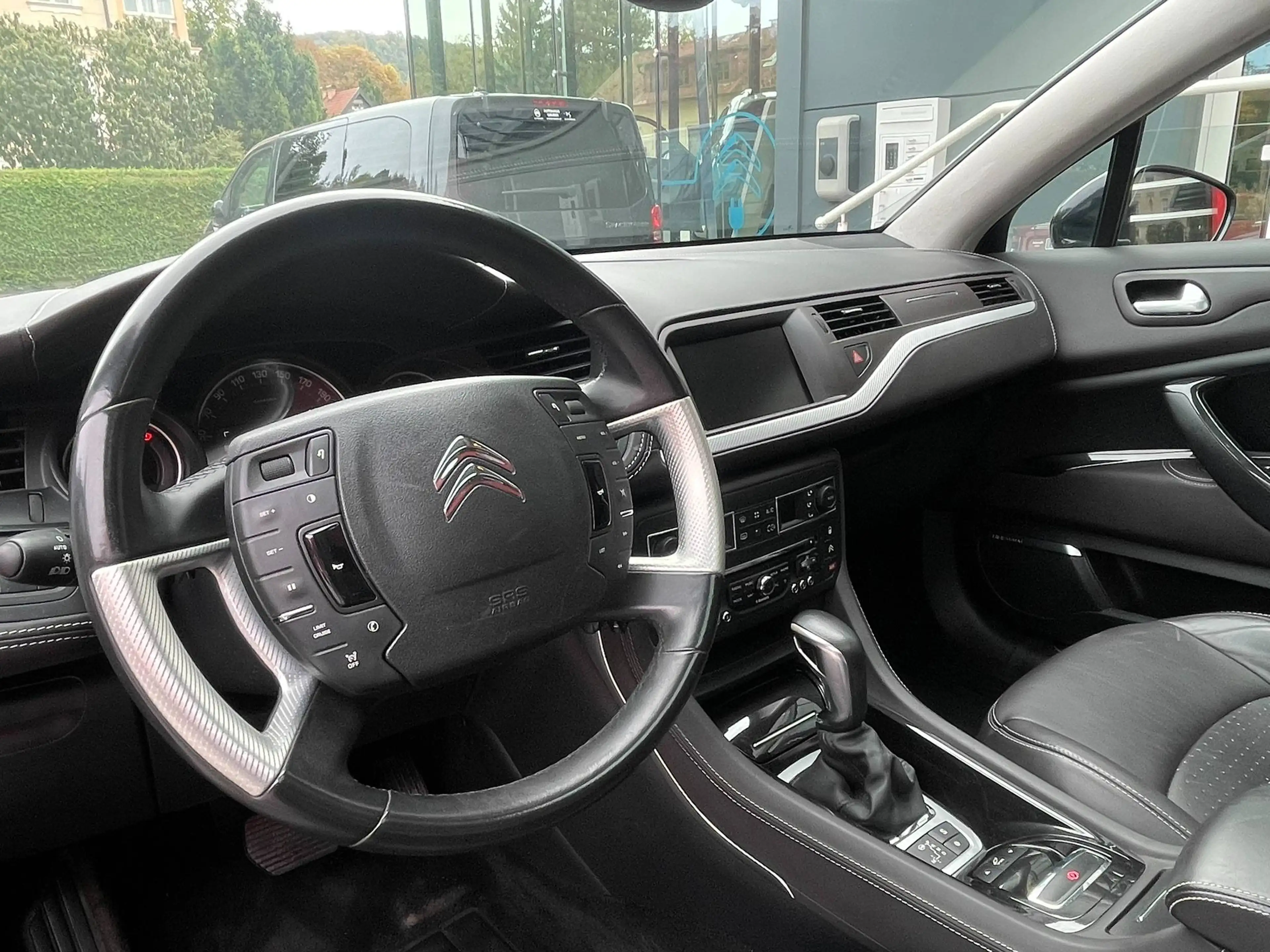 Citroen C5 HDi 204 TR Exclusive — photo 8