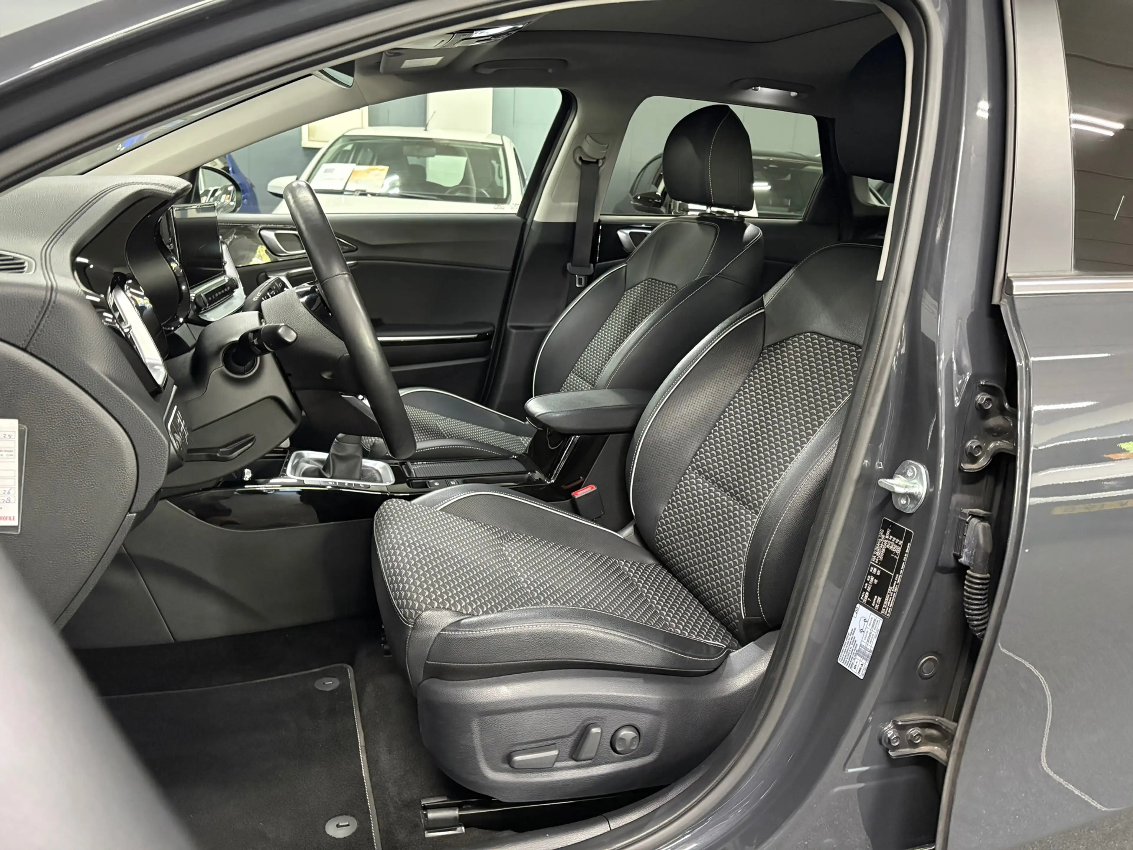 Kia Ceed SW / cee'd SW Sportswagon 1.0 T-GDi ExecutiveLine/ NL auto/ Eers — photo 9