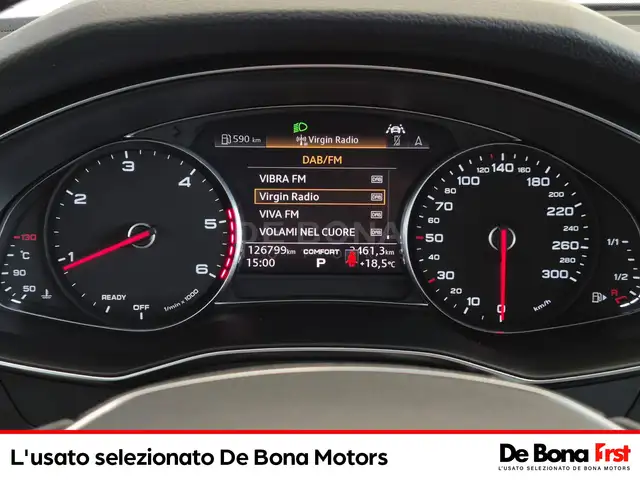 Audi A6 view 11