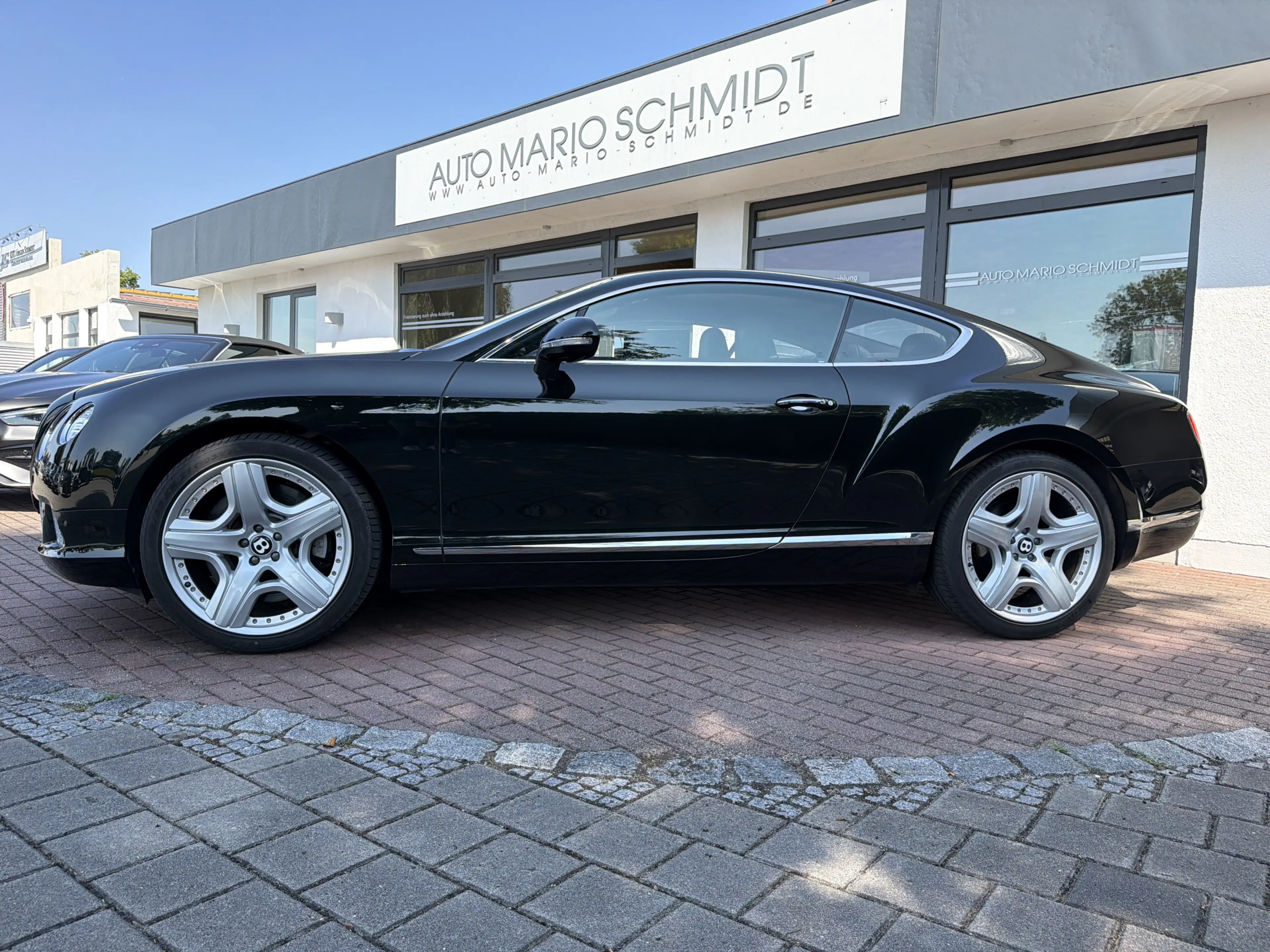 Bentley Continental GT 6.0l W12 Mulliner — photo 2