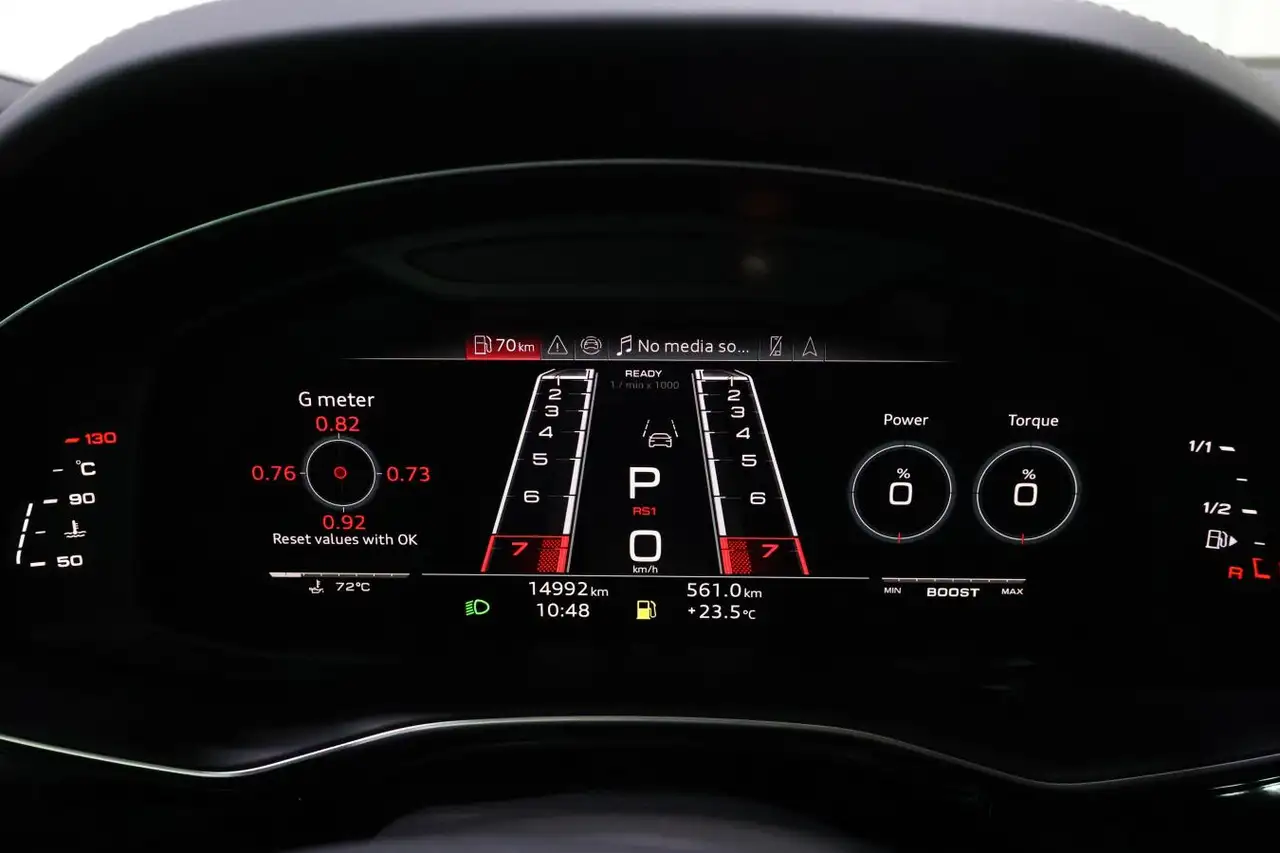 Audi RS Q8 снимка Audi RS Q8