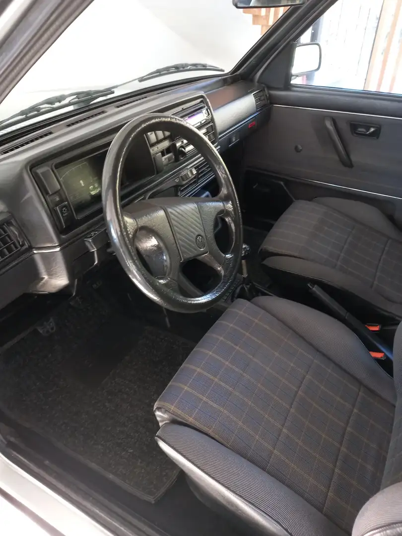 Volkswagen Golf GTI 16V Grey - 1