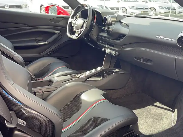 Ferrari F8 Tributo TRICOLORE EDITION CARBON LED RACINGSITZE LIFTSY... Ansicht 18