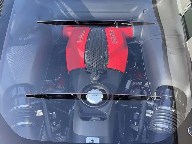 Ferrari F8 Tributo TRICOLORE EDITION CARBON LED RACINGSITZE LIFTSY... Ansicht 21