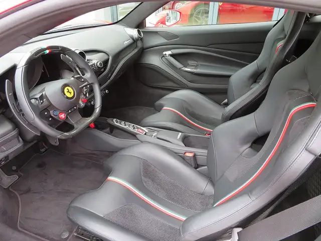 Ferrari F8 Tributo TRICOLORE EDITION CARBON LED RACINGSITZE LIFTSY... Ansicht 7
