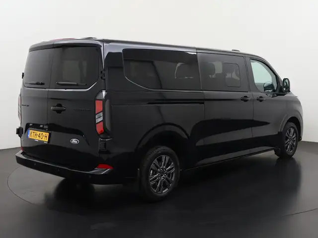 Ford Transit Custom view 4