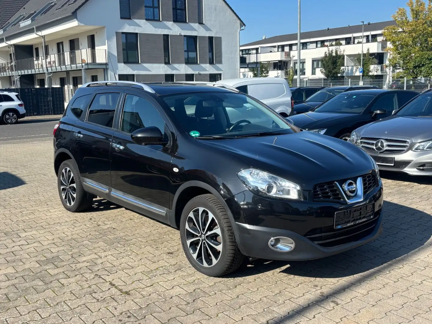 Nissan Qashqai +2 I-Way Panorama 7 Sitze 360 Kamera Schwarz - 2