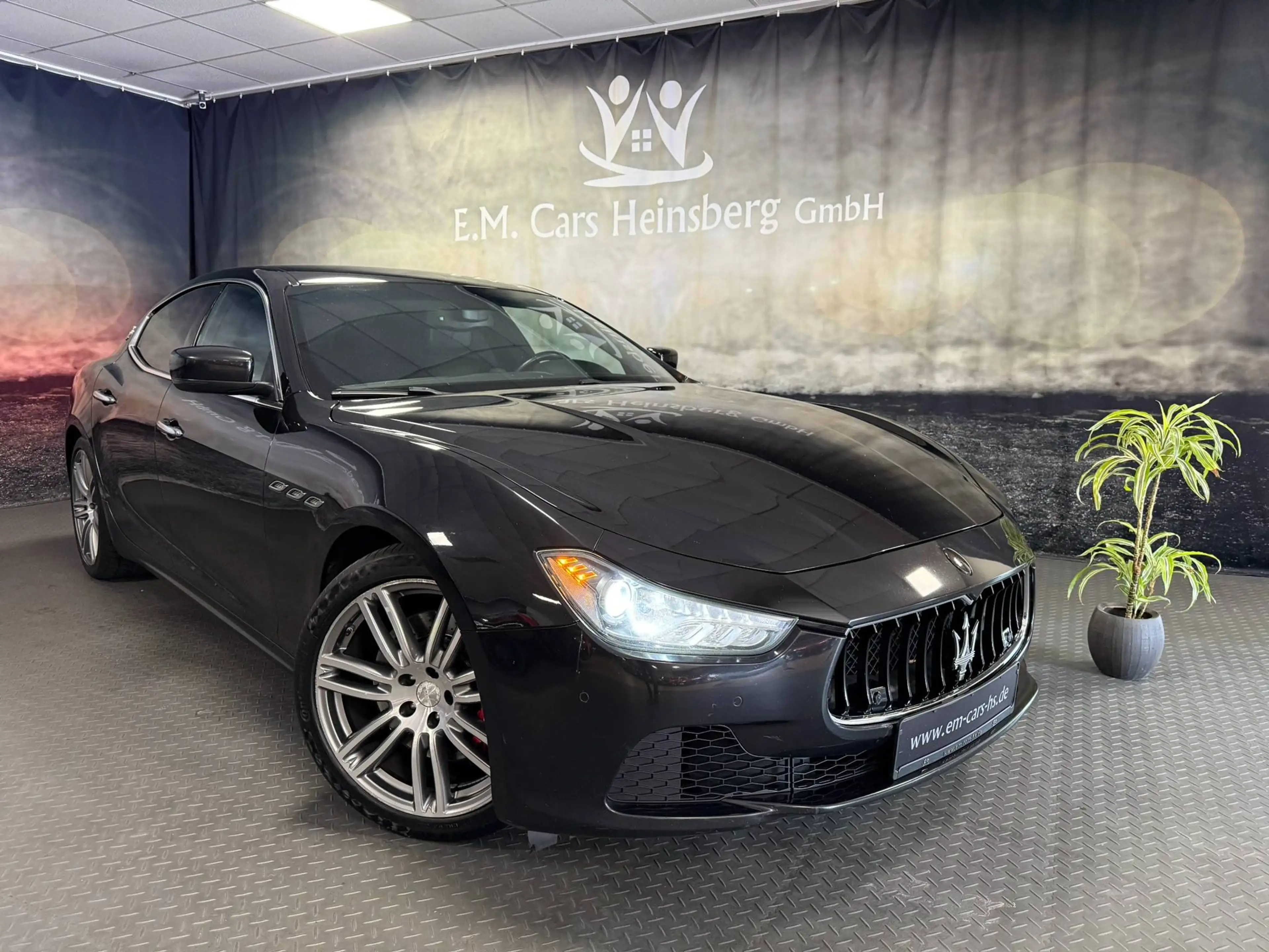 Maserati Ghibli Ghibli 3.0 V6 Bi-Xenon Vollleder DAB Keyless