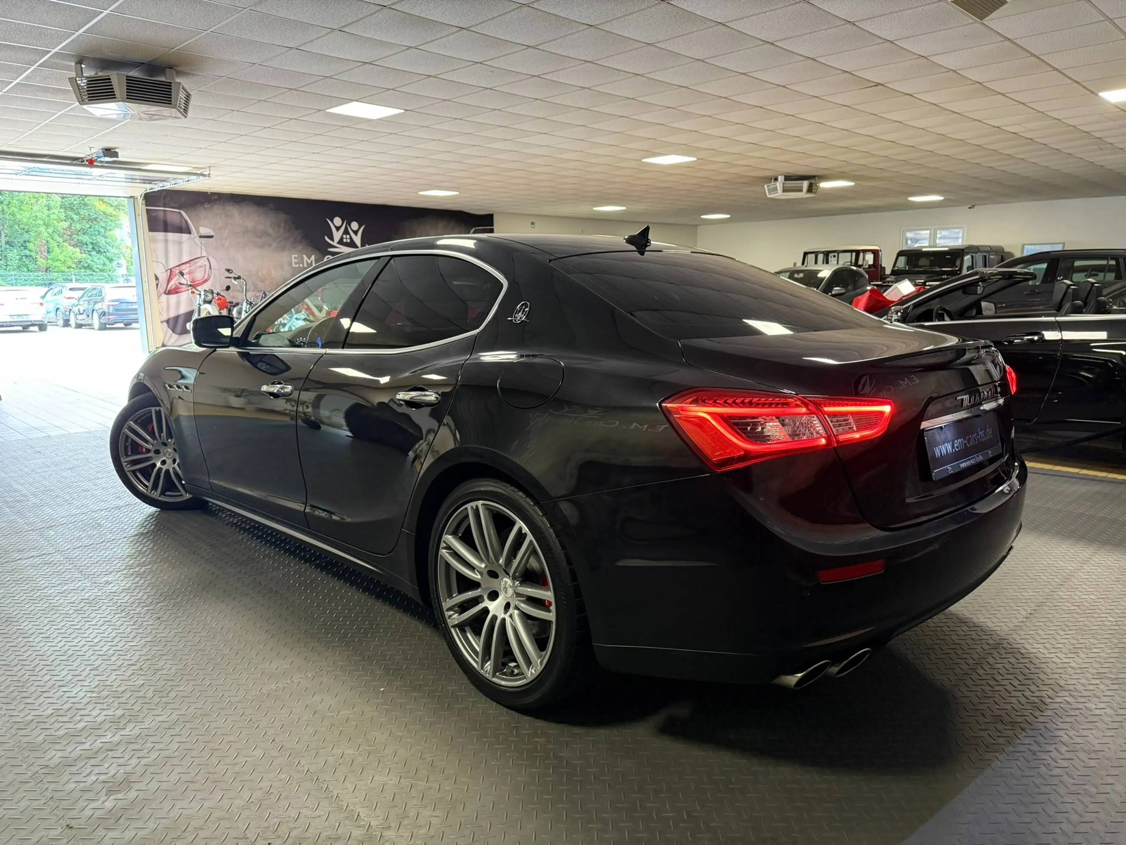 Maserati Ghibli Ghibli 3.0 V6 Bi-Xenon Vollleder DAB Keyless — photo 5