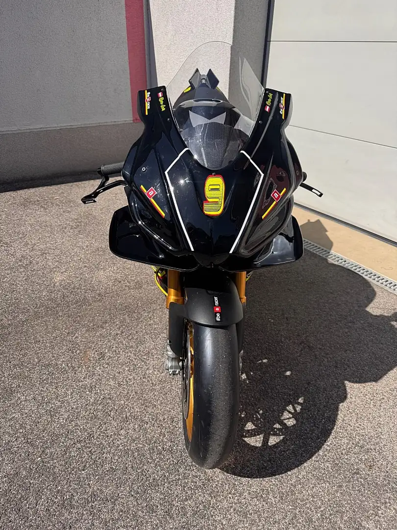 Aprilia RSV4 RSV4 RF Factory Race Bike in Individueller Ausbaus - 2