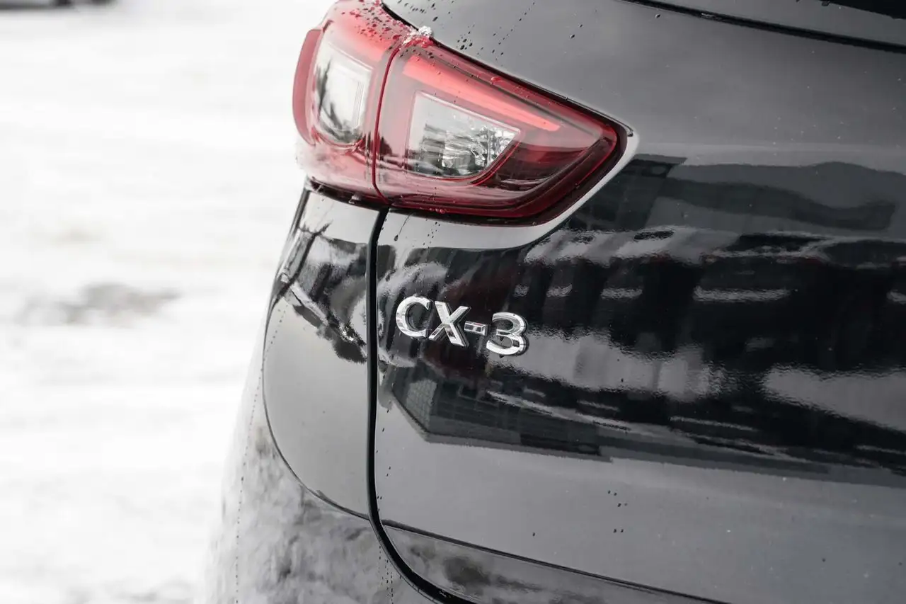 Mazda CX-3 снимка Mazda CX-3