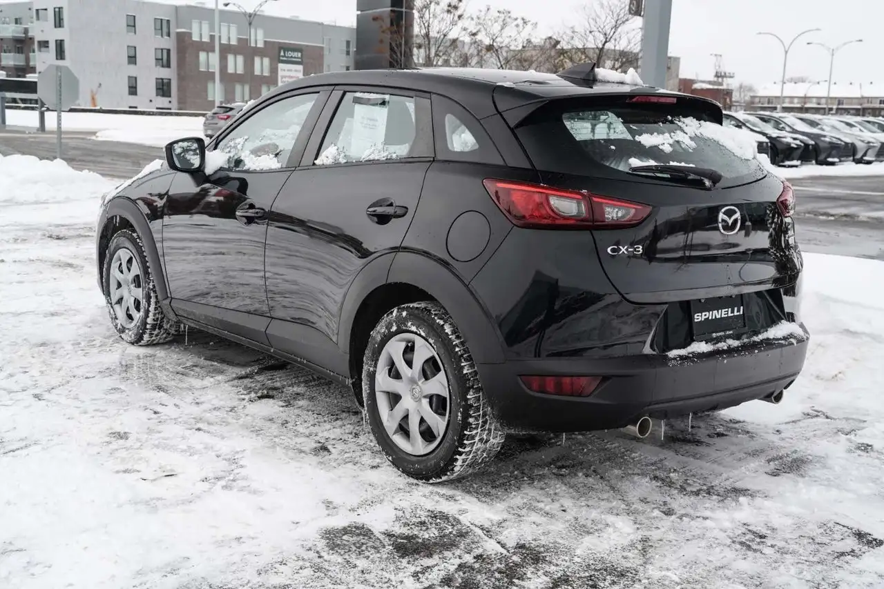 Mazda CX-3 снимка Mazda CX-3