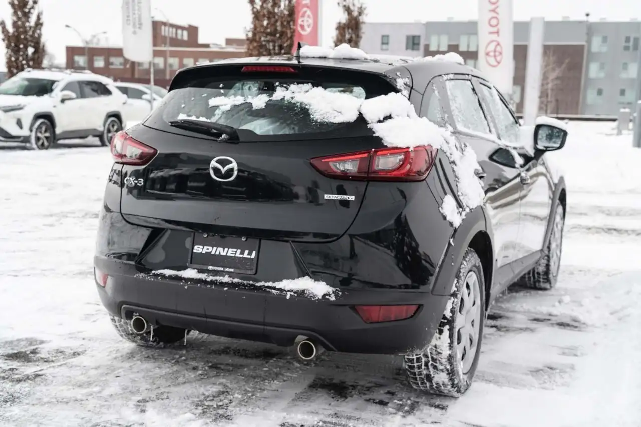 Mazda CX-3 снимка Mazda CX-3