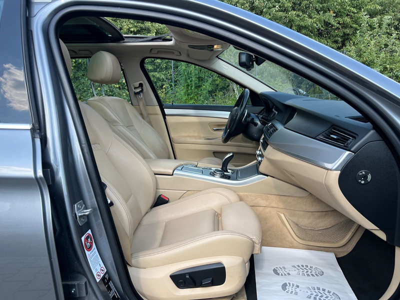BMW 530 5 Touring 530 d xDrive*NAVI*AUTOMATIK*PANO*HEAD- — photo 12