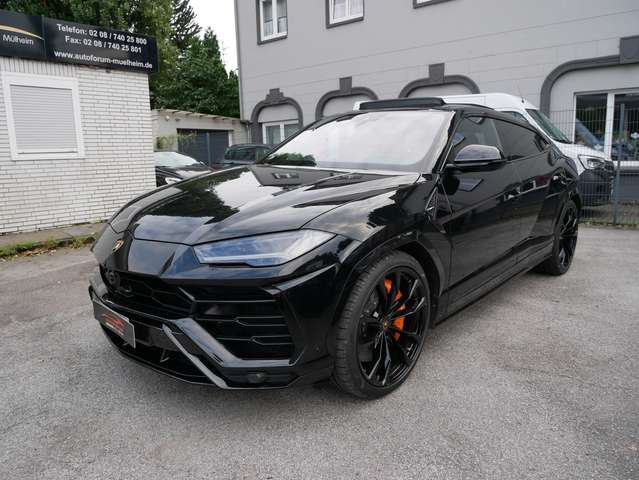 Imagine Lamborghini Urus ADAS Matrix HUD Pano B&O Luft 23Zoll 360KamSitzkli