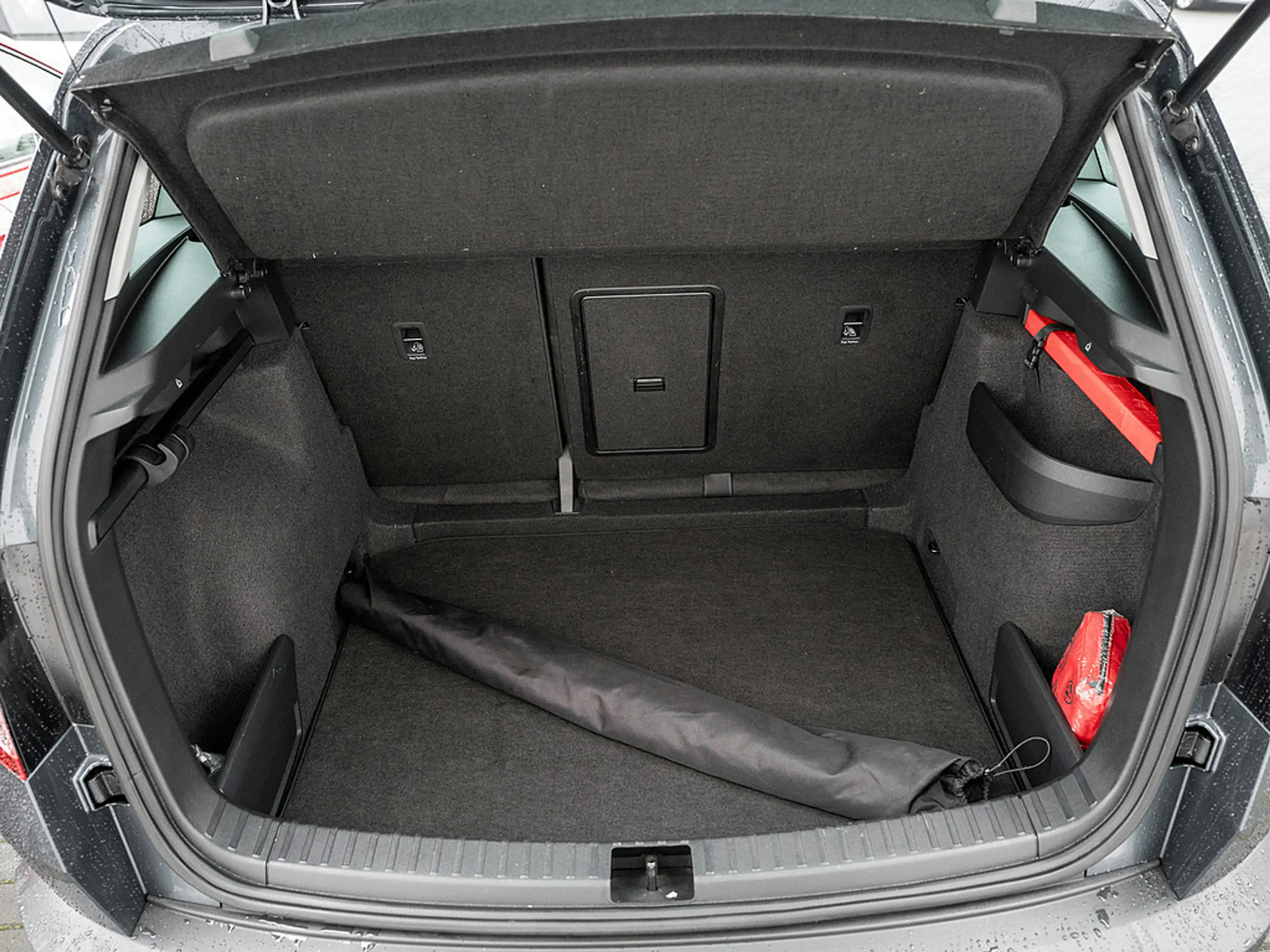 Skoda Karoq 2.0 TDI Drive 4x4 DSG AHK PANO Kam Navi — photo 15