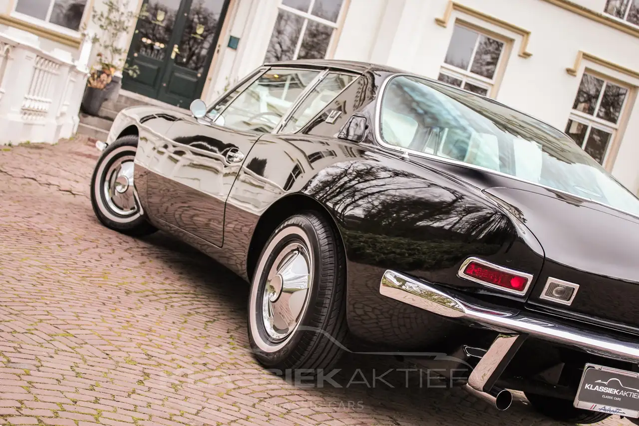 Studebaker Avanti, foto 2