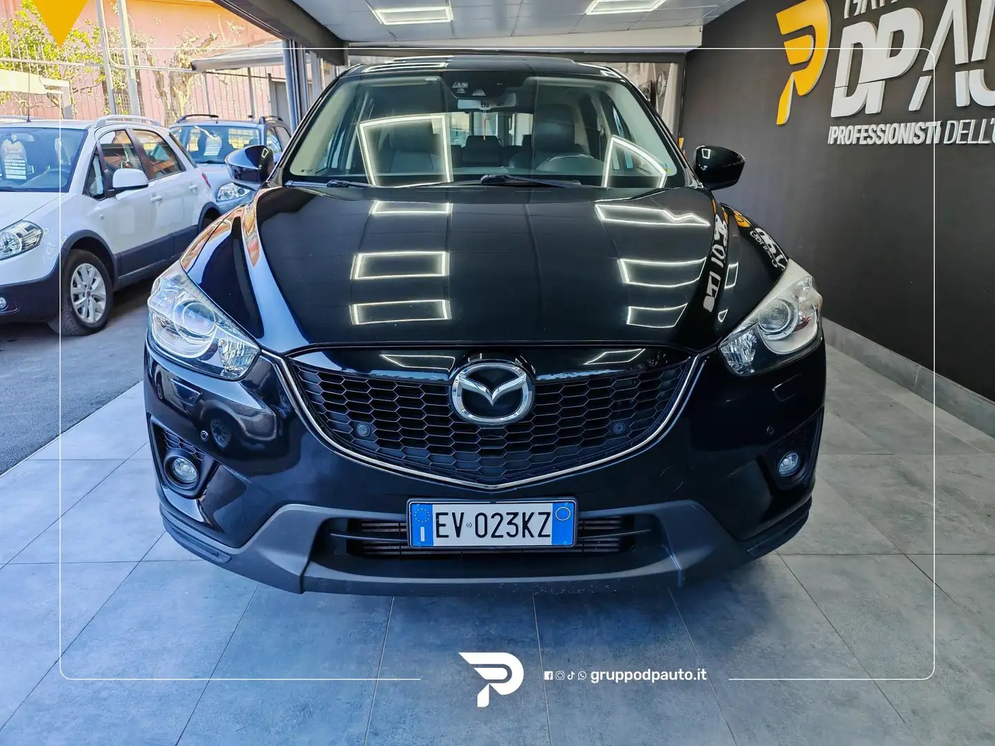 Mazda CX-5 2.2 Exceed 4wd 150cv Schwarz - 2