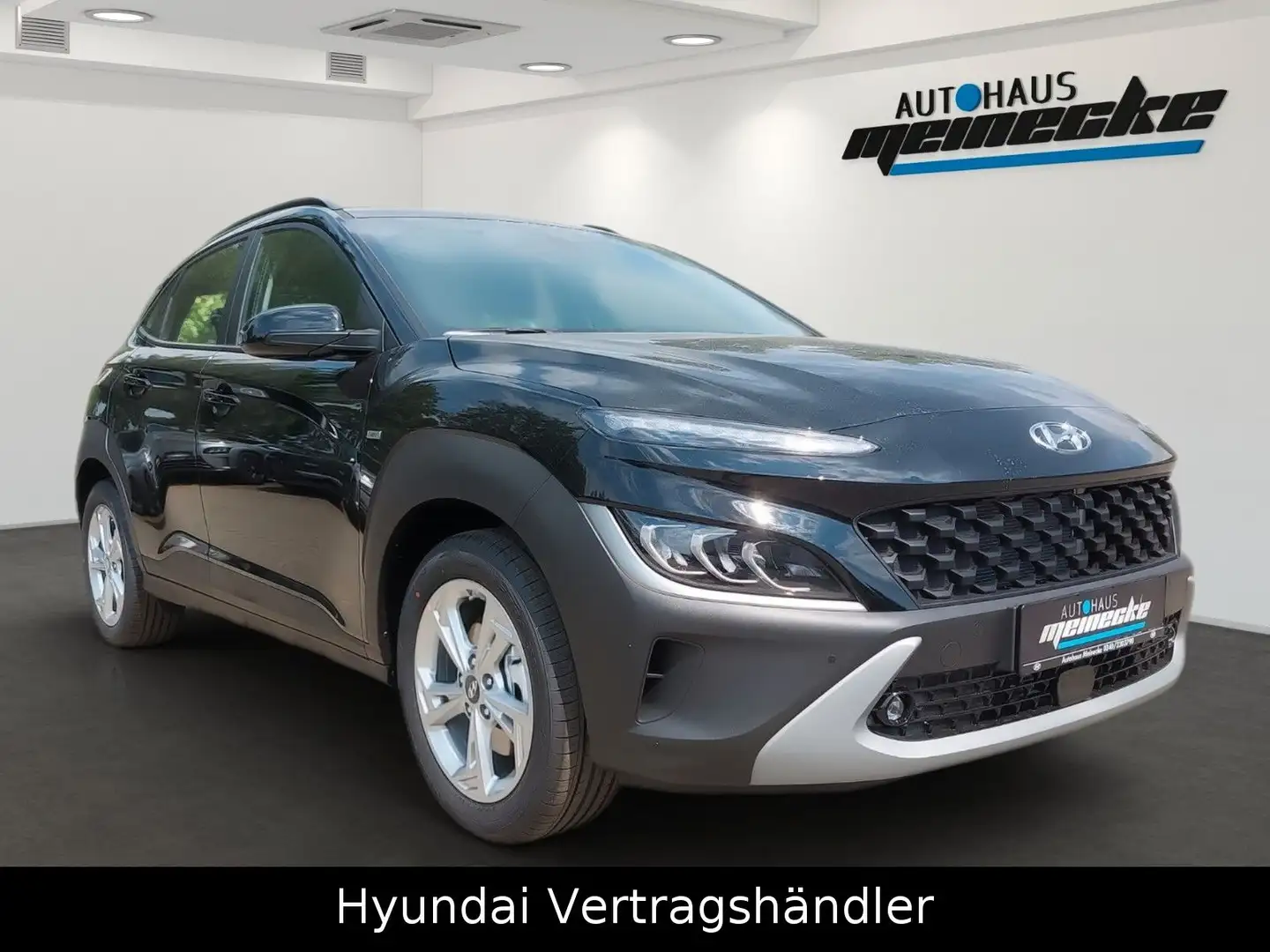 Hyundai KONA Trend Mild-Hybrid 2WD/NAVI/LED Schwarz - 2