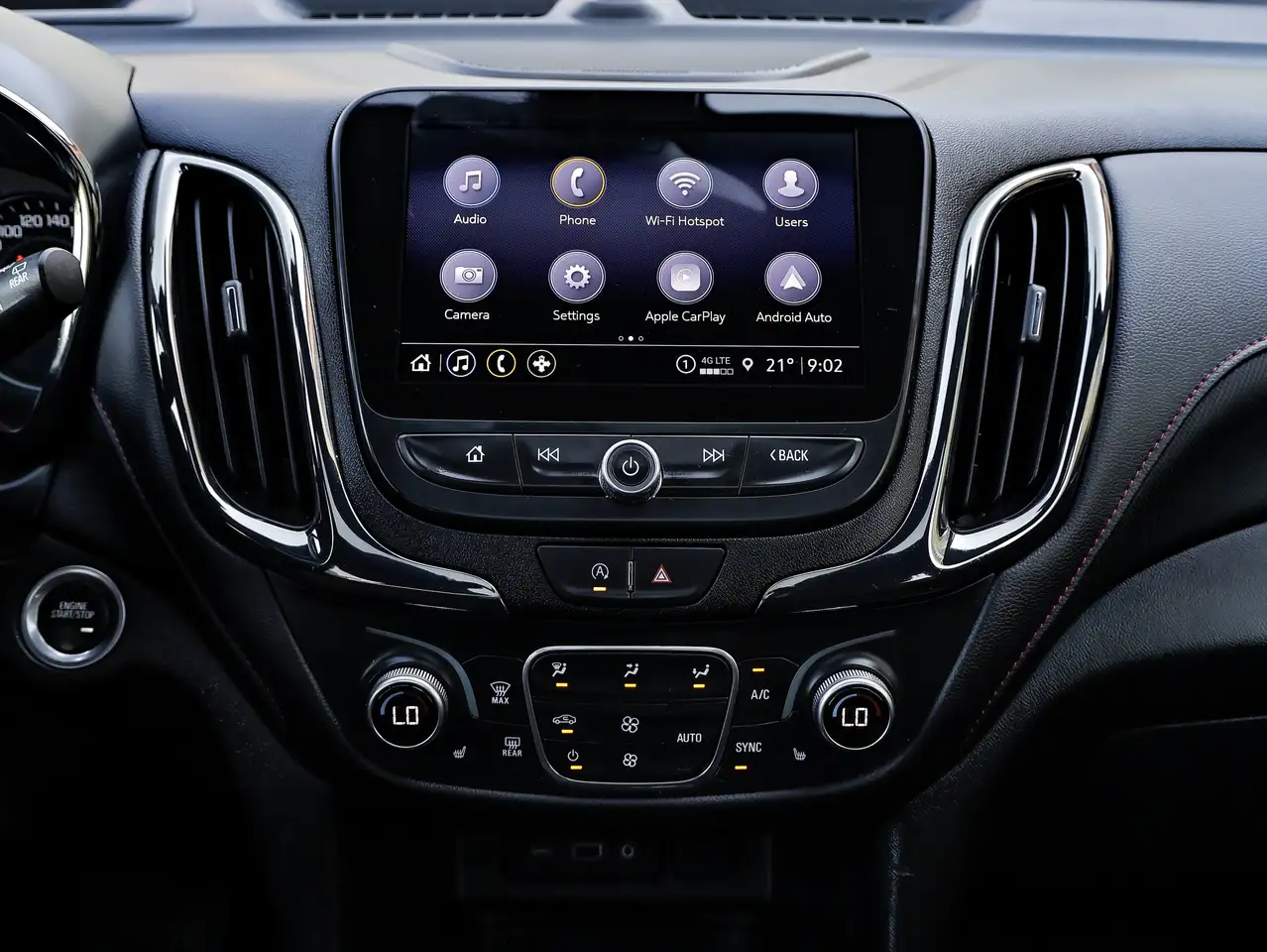 Chevrolet Equinox снимка Chevrolet Equinox