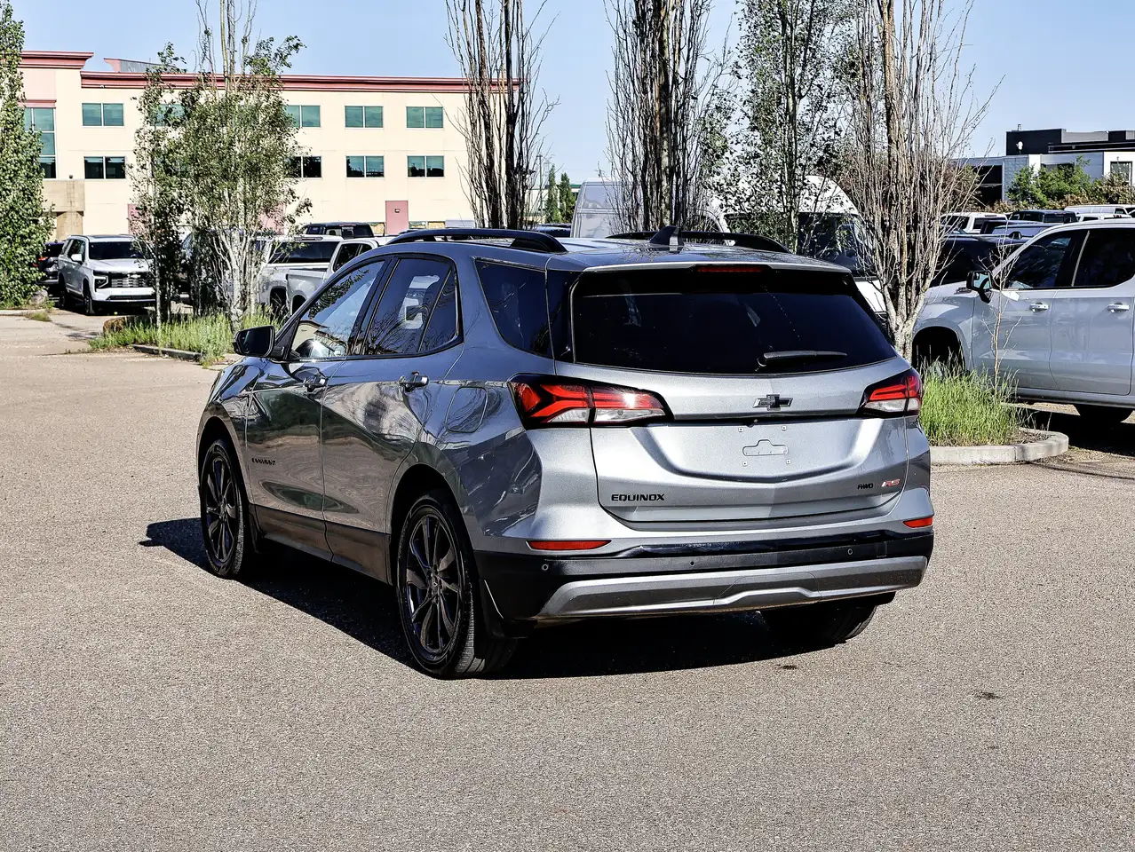 Chevrolet Equinox снимка Chevrolet Equinox