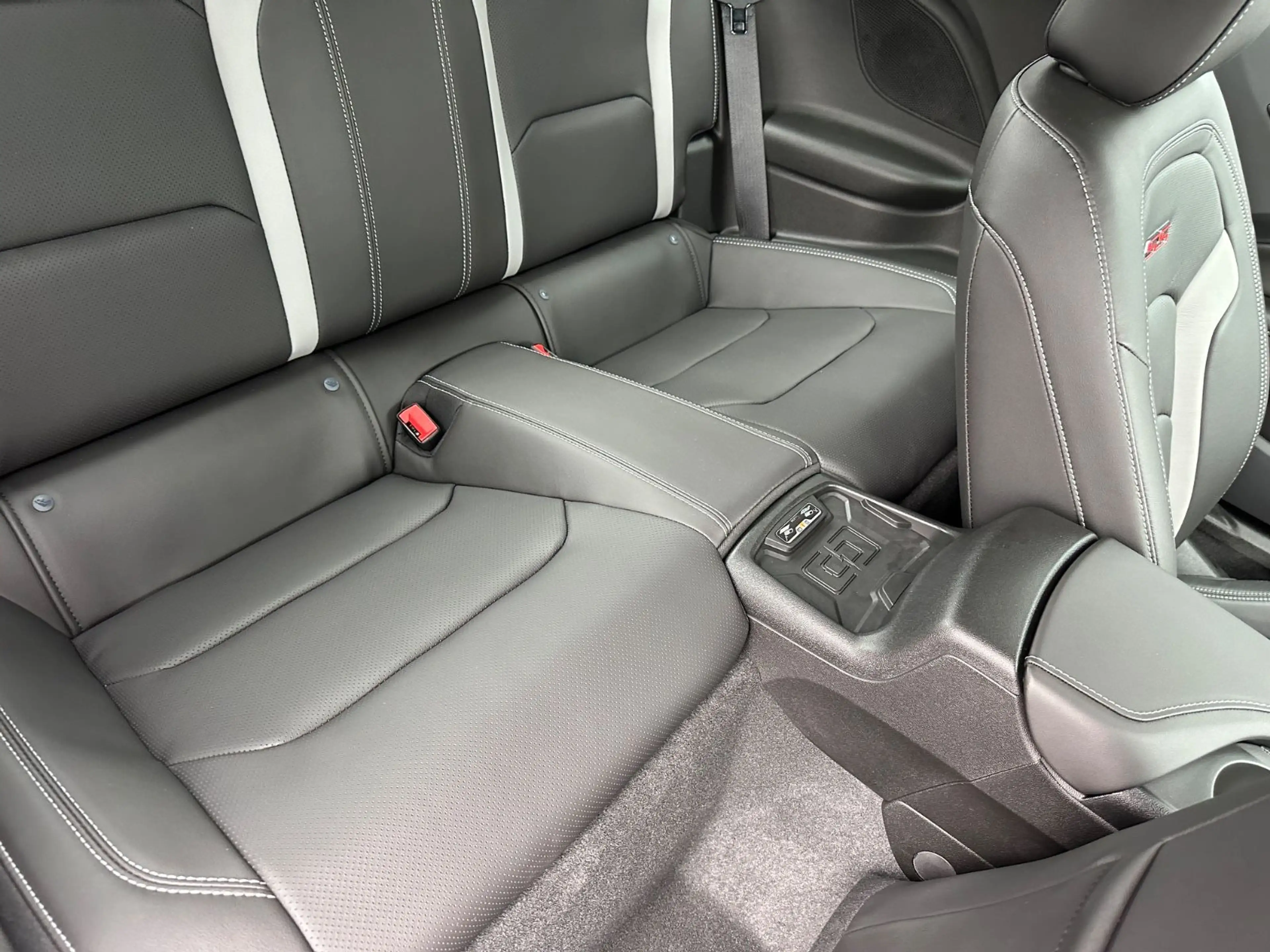 Chevrolet Camaro CAMARO 2024 EU 102 dB Auspuff 6 Kolben Bremse — photo 14
