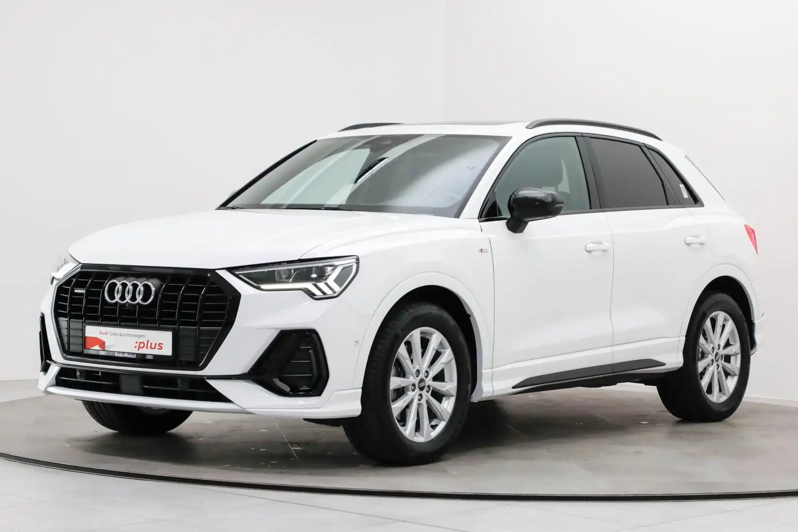 Audi Q3 40 TDI quattro S tronic S line AHK Pano 360° Weiß - 2