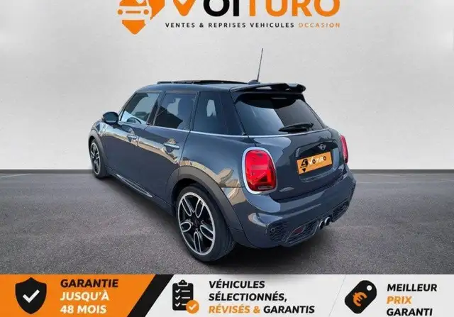 Mini Hatch view 3