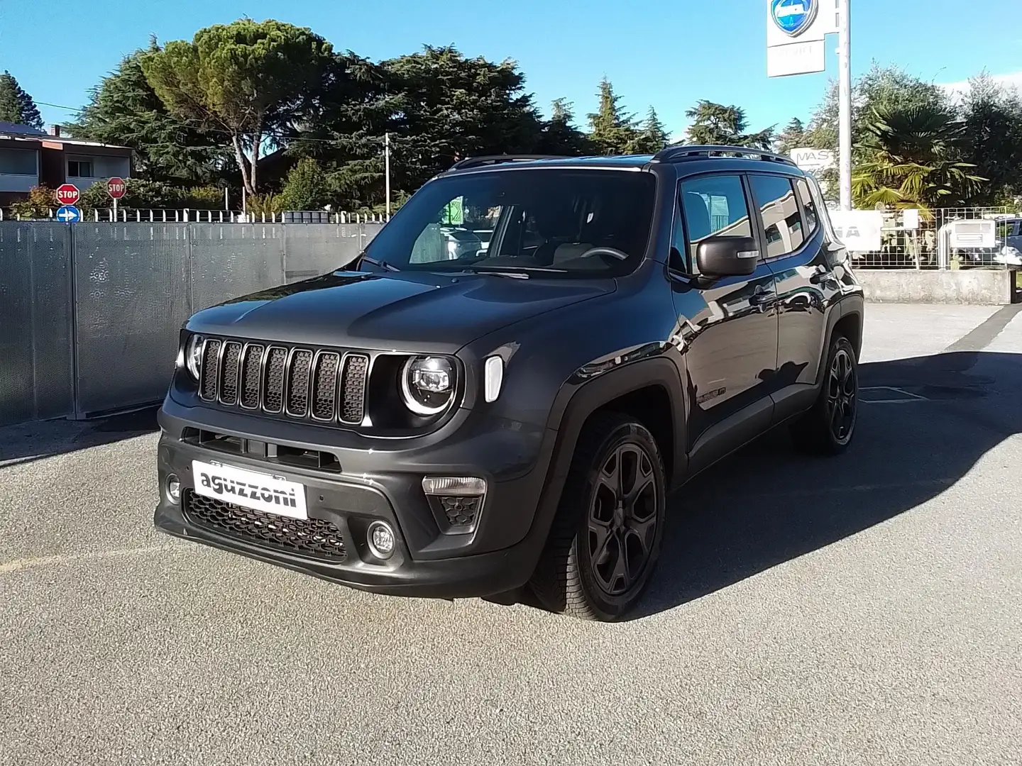 Jeep Renegade Renegade 2019 1.3 t4 phev 80th Anniversary 4xe at6 Grijs - 1